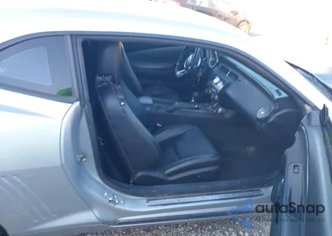 2010 Chevrolet Camaro 2Ss from USA, damaged, VIN 2G1FT1EWXA9198638